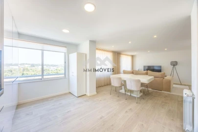 Apartamento T3 para Venda em Mozelos