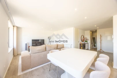 Apartamento T3 para Venda em Mozelos