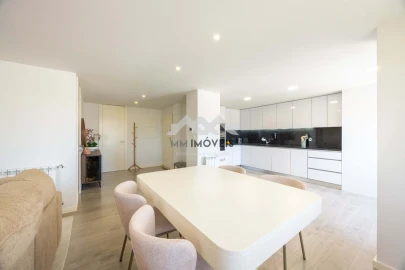 Apartamento T3 para Venda em Mozelos