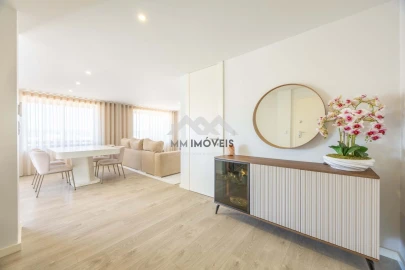 Apartamento T3 para Venda em Mozelos