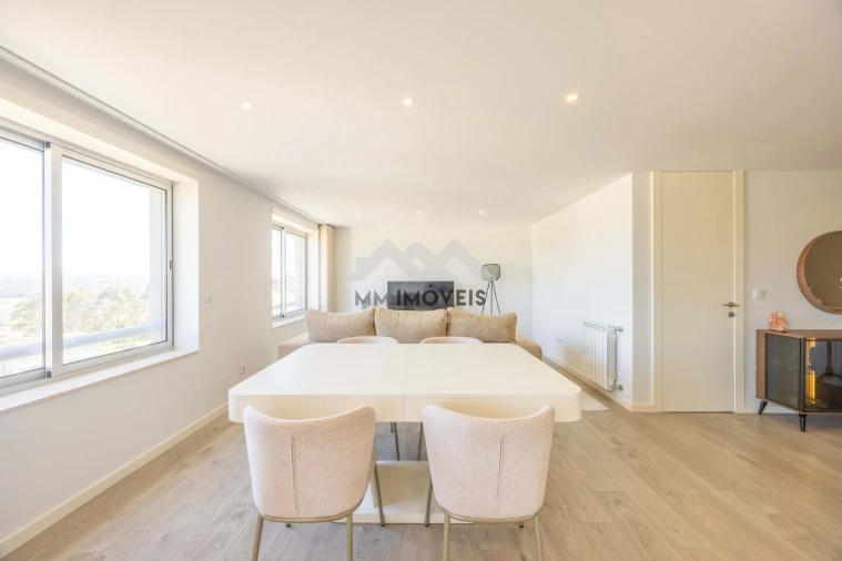 Apartamento T3 para Venda em Mozelos Foto 13