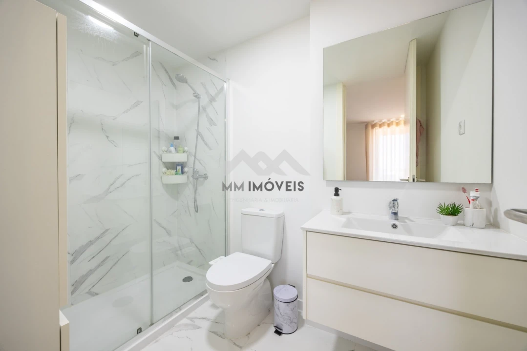 Apartamento T3 para Venda em Mozelos Foto 32