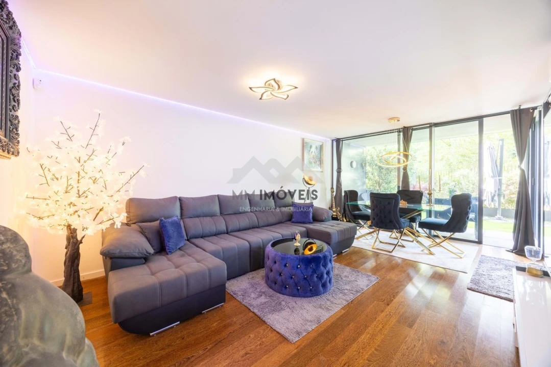 Apartamento T1 para Venda em Santa Marinha e São Pedro da Afurada Foto 10