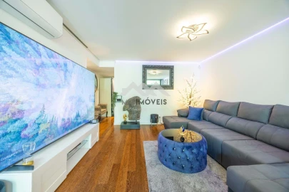 Apartamento T1 para Venda em Santa Marinha e São Pedro da Afurada