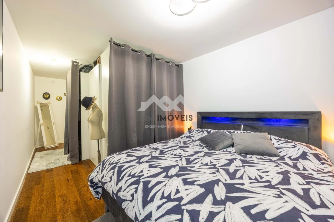 Apartamento T1 para Venda em Santa Marinha e São Pedro da Afurada Foto 26