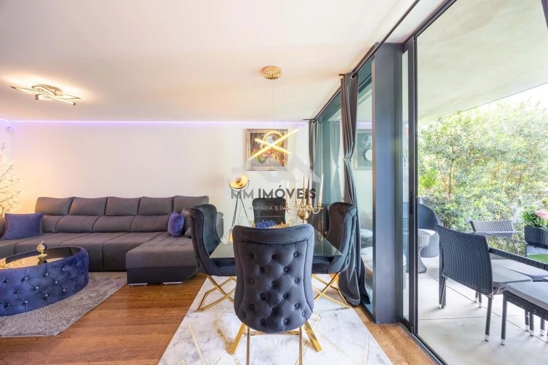 Apartamento T1 para Venda em Santa Marinha e São Pedro da Afurada Foto 2