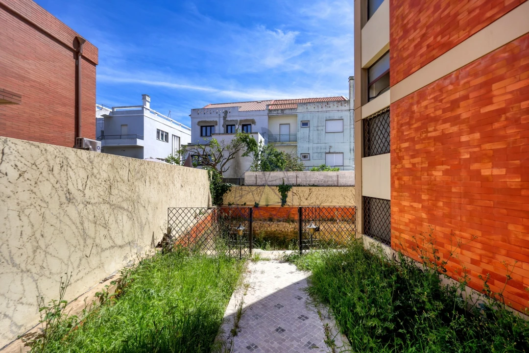 Moradia T8 para Venda em Portimão Foto 12