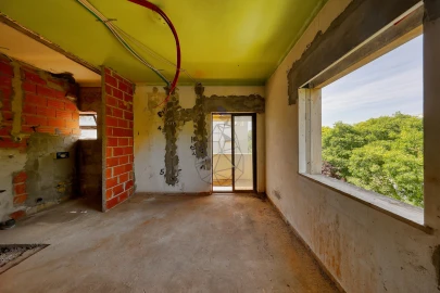 Moradia T8 para Venda em Portimão