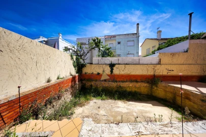 Moradia T8 para Venda em Portimão