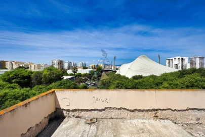 Moradia T8 para Venda em Portimão