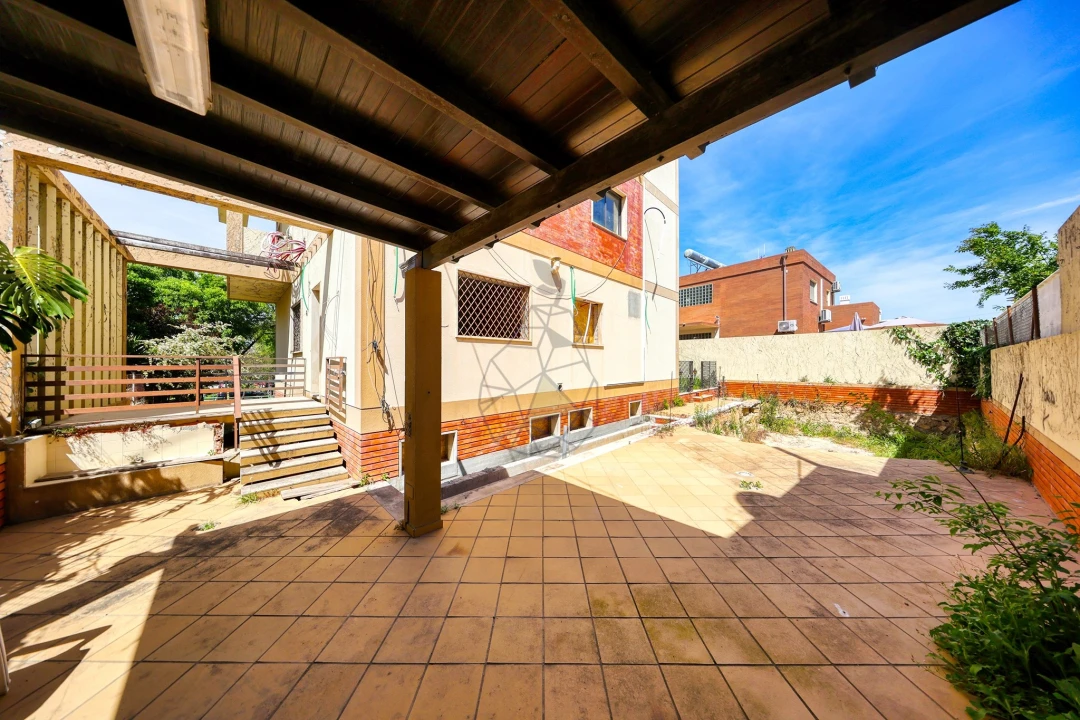 Moradia T8 para Venda em Portimão Foto 17