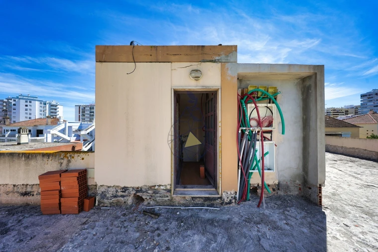 Moradia T8 para Venda em Portimão Foto 49