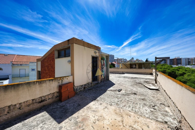 Moradia T8 para Venda em Portimão Foto 44