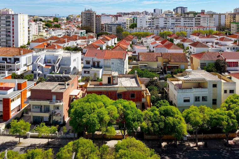 Moradia T8 para Venda em Portimão Foto 53