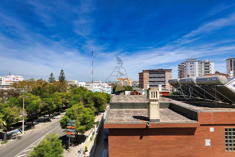 Moradia T8 para Venda em Portimão Foto 43