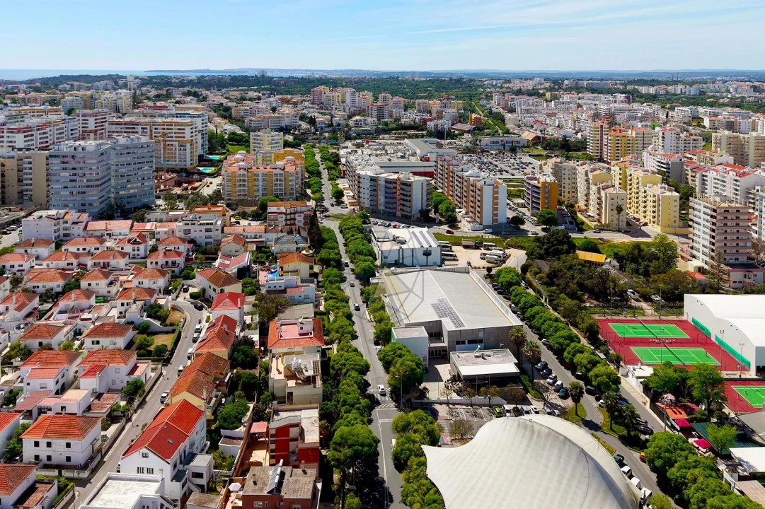 Moradia T8 para Venda em Portimão Foto 61