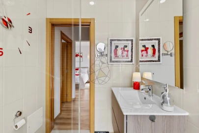 Moradia T4 para Venda em Mexilhoeira Grande