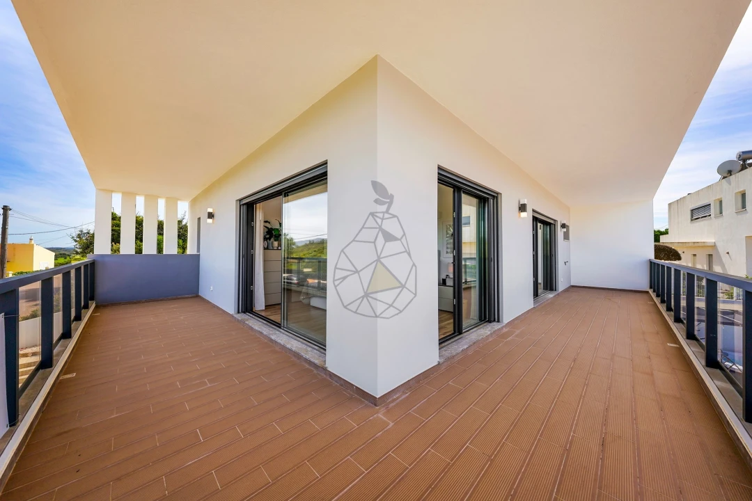 Moradia T4 para Venda em Mexilhoeira Grande Foto 50