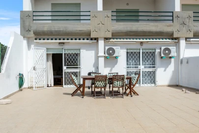 Apartamento T2 para Venda em Quarteira