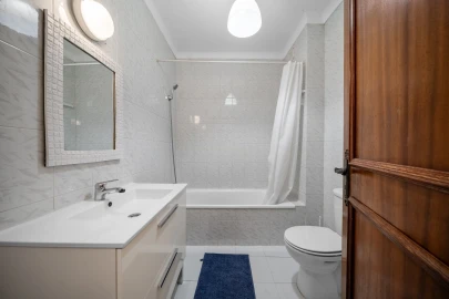 Apartamento T2 para Venda em Quarteira