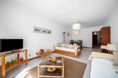 Apartamento T2 para Venda em Quarteira