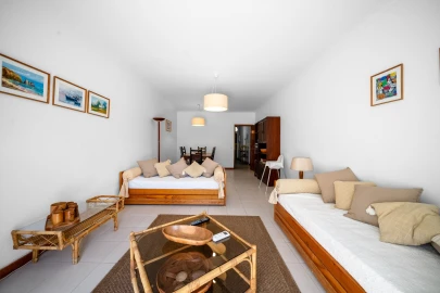 Apartamento T2 para Venda em Quarteira