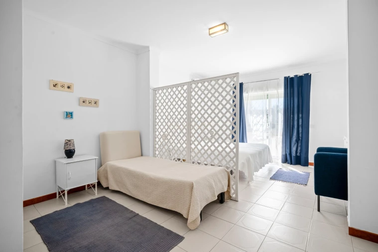 Apartamento T2 para Venda em Quarteira Foto 13