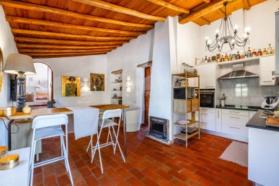 Moradia T5 para Venda em Olhão