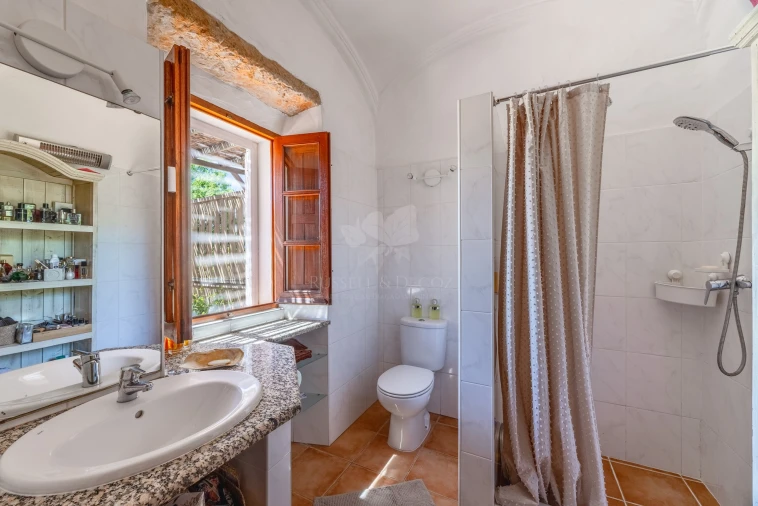 Moradia T5 para Venda em Olhão Foto 23