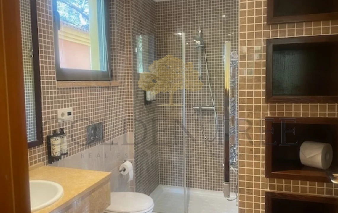 Apartamento T2 para Venda em Quarteira Foto 11