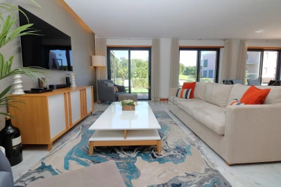 Apartamento T3 para Venda em Almancil