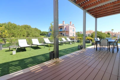 Apartamento T3 para Venda em Almancil