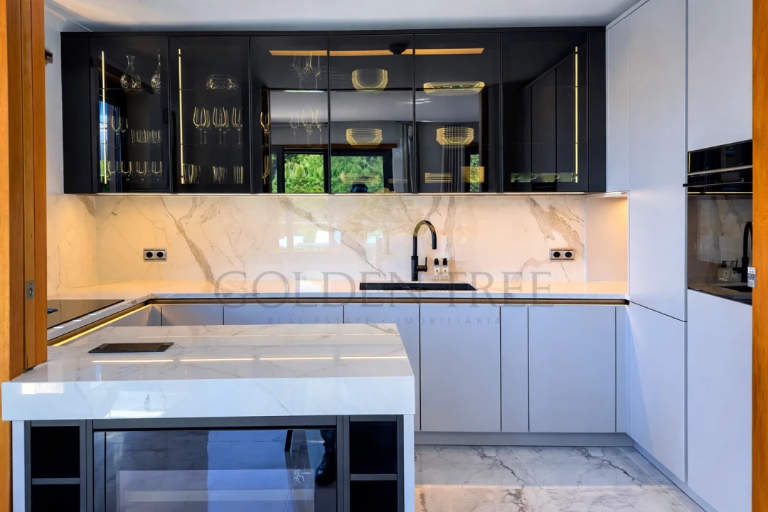 Apartamento T3 para Venda em Almancil Foto 3