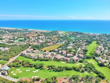 Moradia T4 para Venda em Almancil