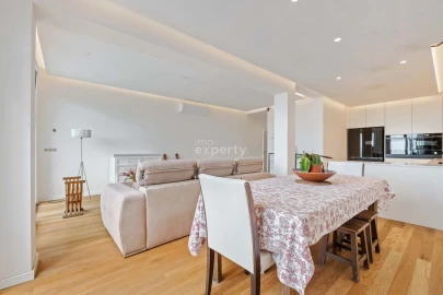 Prédio para Venda em Monte