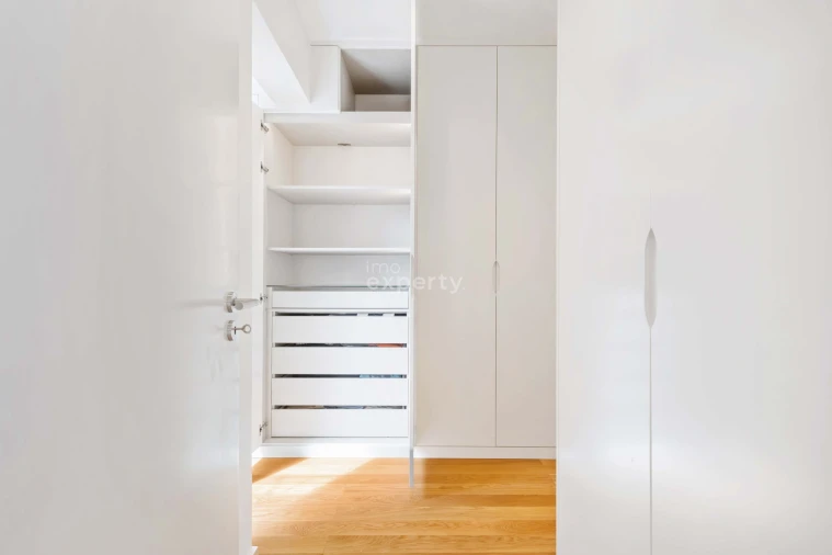 Prédio para Venda em Monte Foto 16