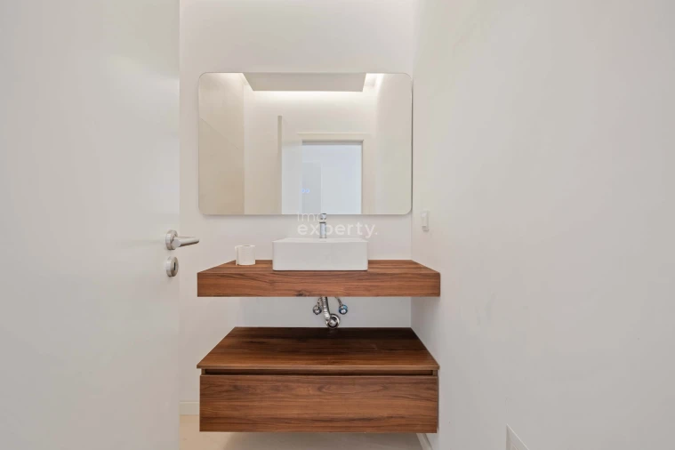 Prédio para Venda em Monte Foto 24