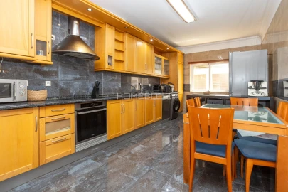 Apartamento T2 para Venda em União das Freguesias de Setúbal