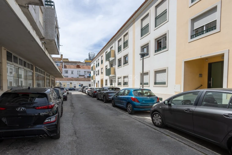 Apartamento T2 para Venda em União das Freguesias de Setúbal Foto 4