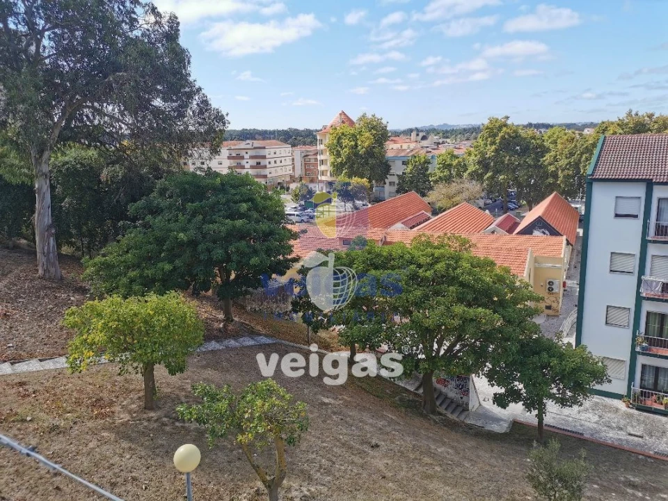 Apartamento T2 para Venda em Caldas da Rainha - Santo Onofre e Serra do Bouro Foto 15