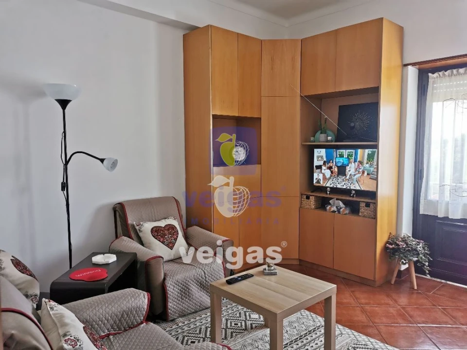 Apartamento T2 para Venda em Caldas da Rainha - Santo Onofre e Serra do Bouro Foto 1