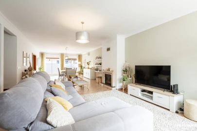 Moradia T3 para Venda em Luz