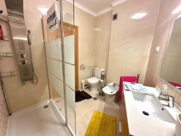 Apartamento T2 para Venda em Albufeira e Olhos de Água