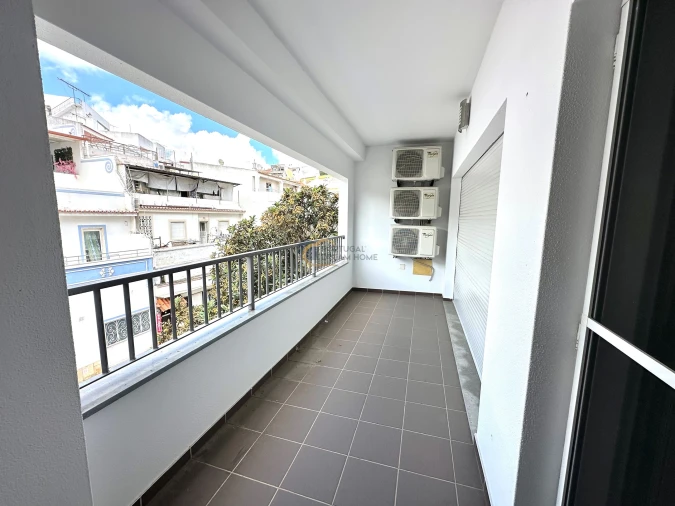 Apartamento T2 para Venda em Albufeira e Olhos de Água Foto 7