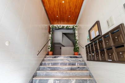 Apartamento T2 para Venda em Agualva e Mira-Sintra