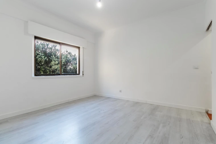 Apartamento T2 para Venda em Agualva e Mira-Sintra Foto 19