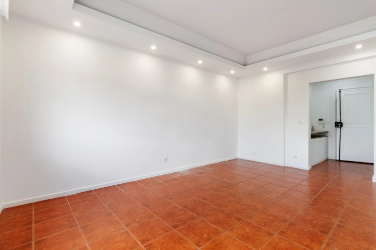 Apartamento T2 para Venda em Agualva e Mira-Sintra Foto 16