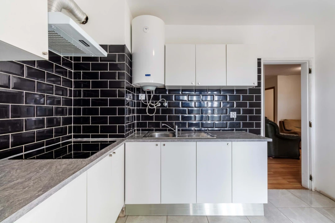 Apartamento T4 para Venda em Santo António dos Cavaleiros e Frielas Foto 13