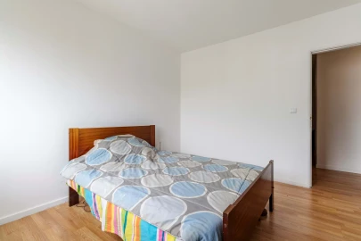 Apartamento T4 para Venda em Santo António dos Cavaleiros e Frielas