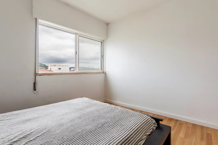 Apartamento T4 para Venda em Santo António dos Cavaleiros e Frielas Foto 29